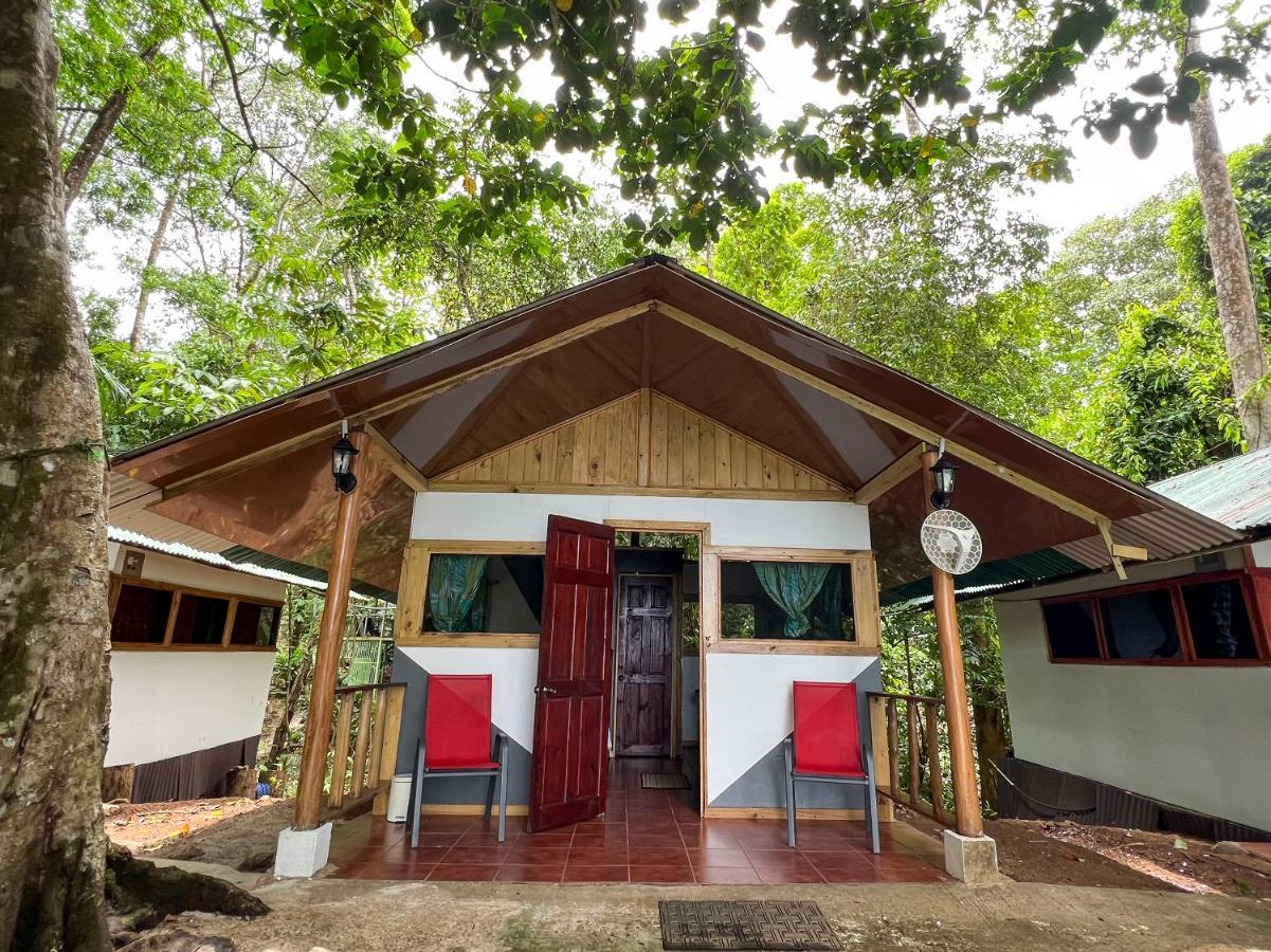 Corcovado Adventures Hostel Drakes Bay Buitenkant foto