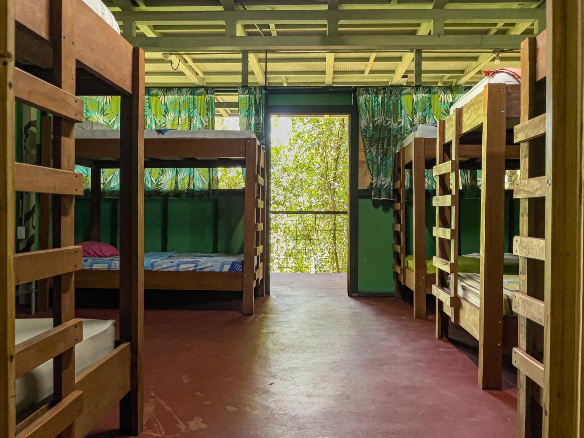 Corcovado Adventures Hostel Drakes Bay Buitenkant foto