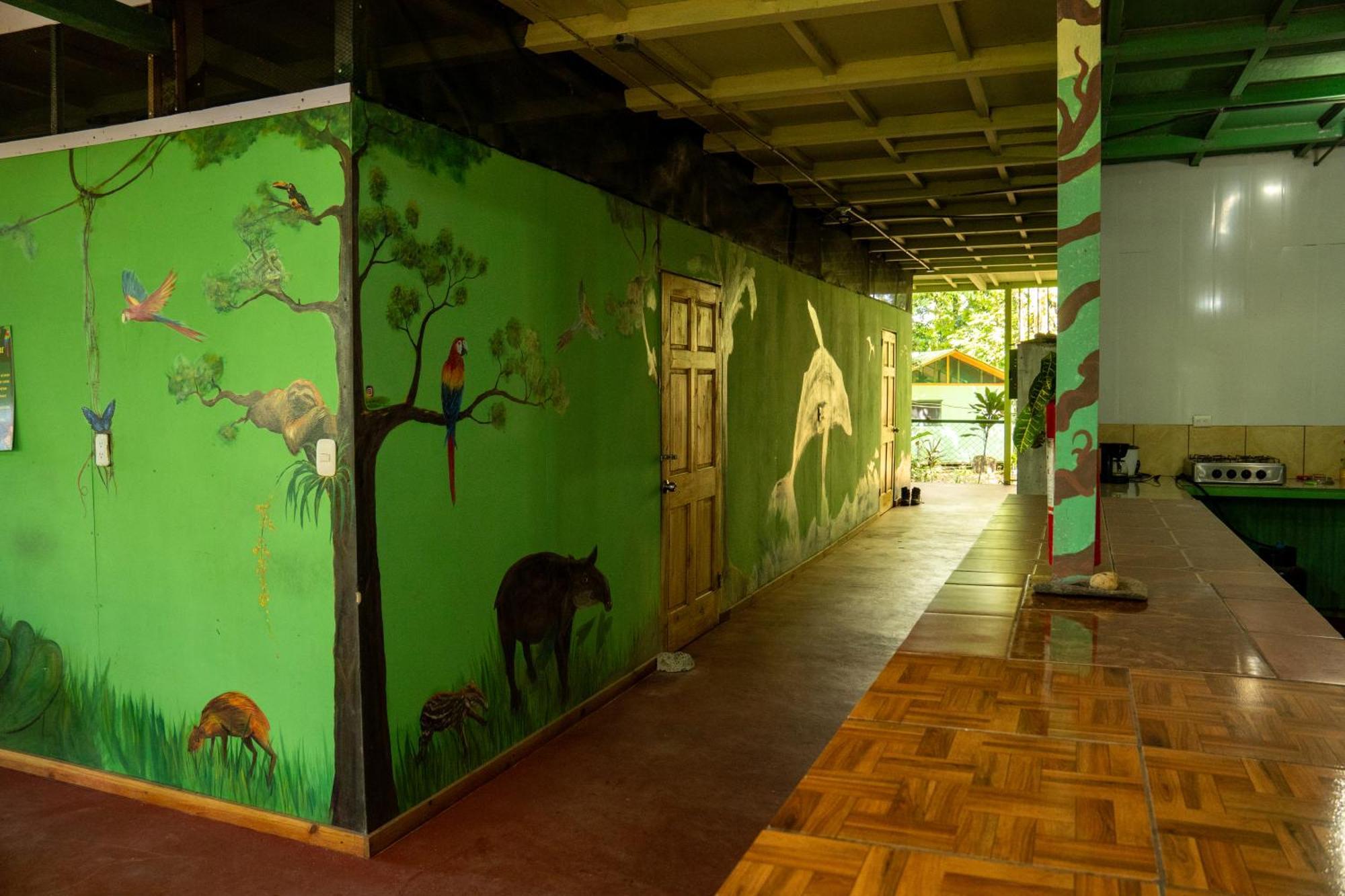 Corcovado Adventures Hostel Drakes Bay Buitenkant foto